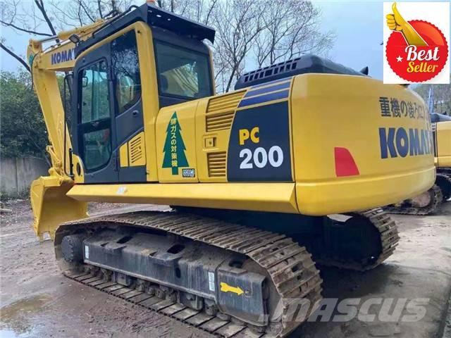Komatsu PC 200 Lánctalpas kotrók