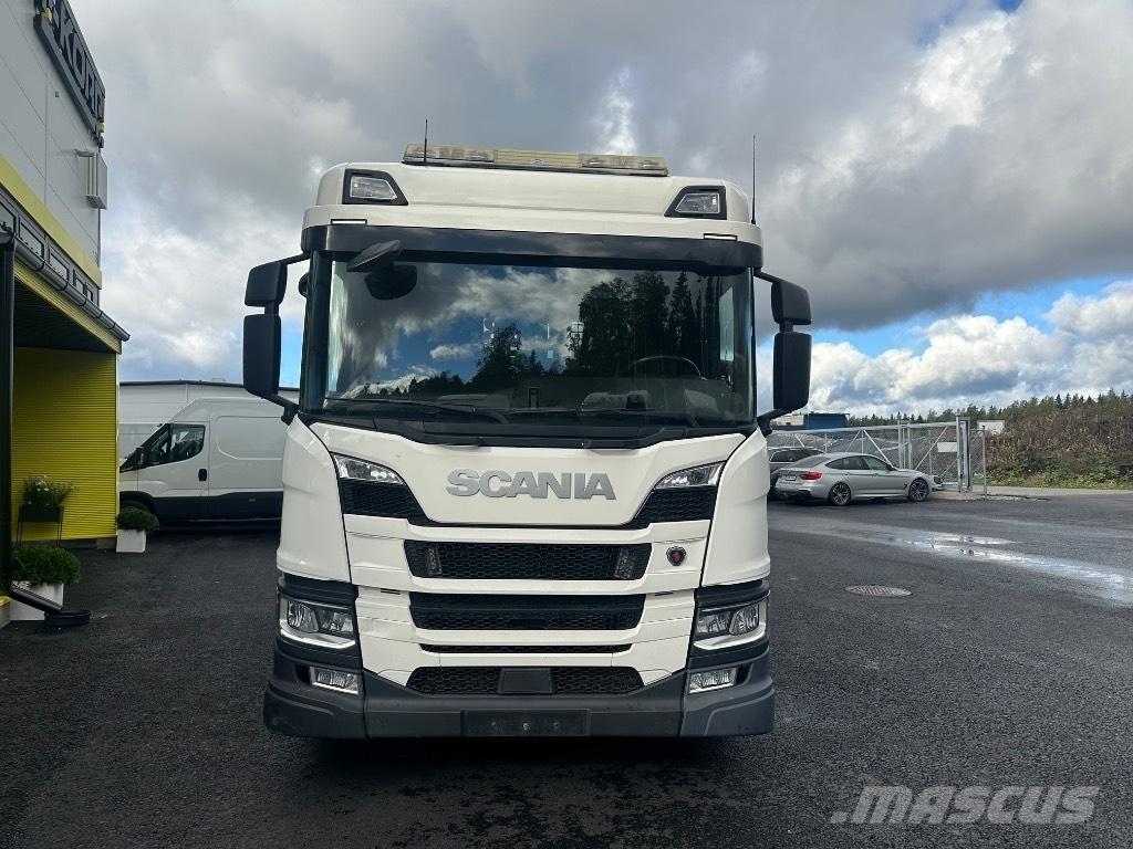 Scania P 370 6x2*4 Horgos rakodó teherautók
