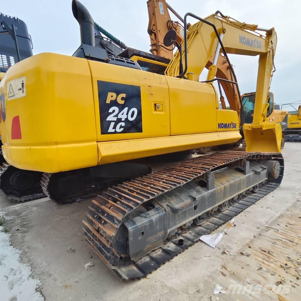 Komatsu PC 240 LC-8 Lánctalpas kotrók