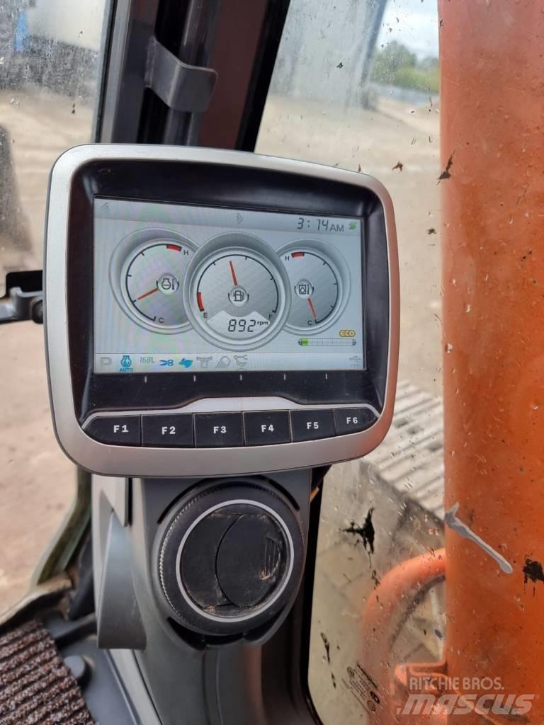 Doosan DX 225 LC-3 Lánctalpas kotrók