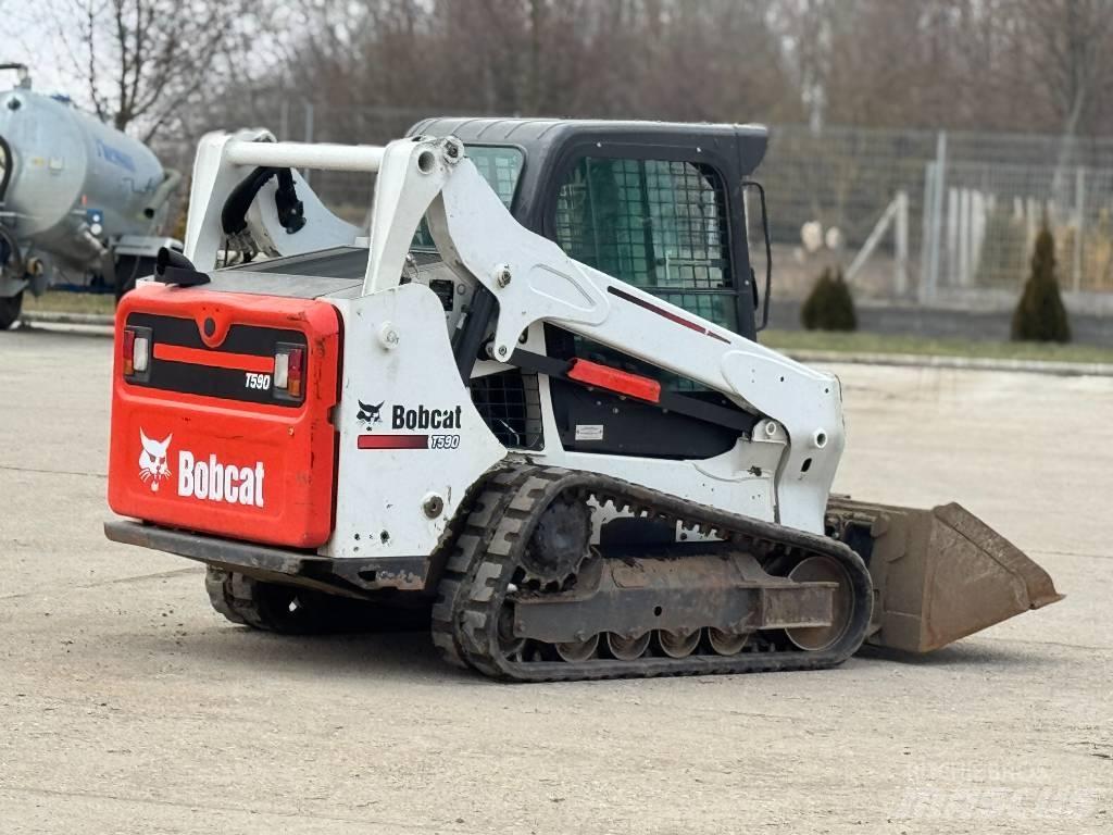 Bobcat T 590 HF Kompaktrakodók