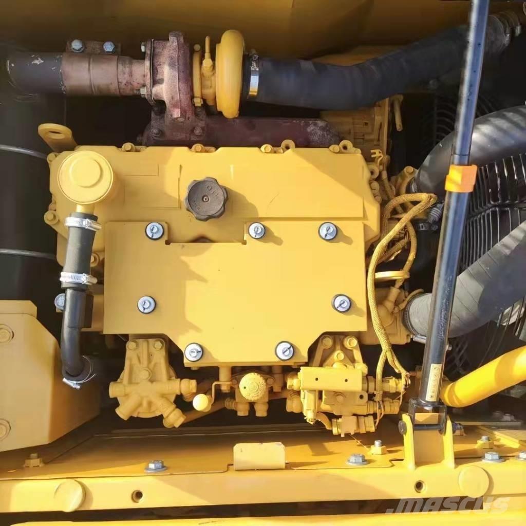 CAT 312 D Lánctalpas kotrók