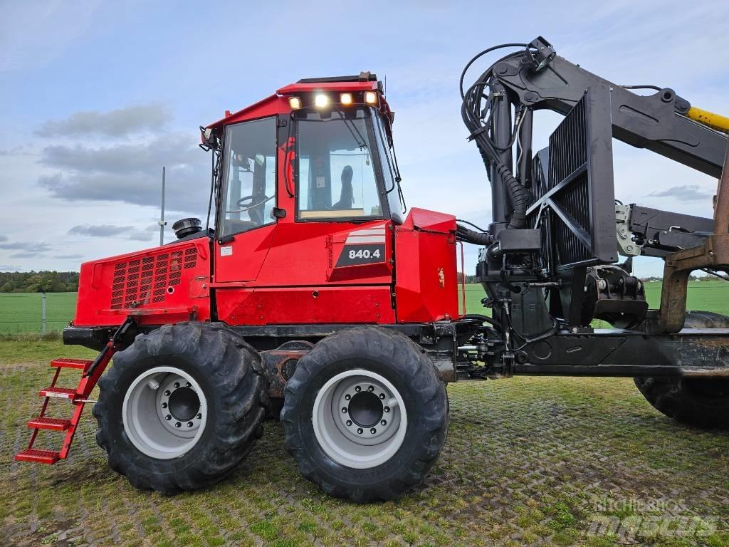 Komatsu 840.4 Kihordók