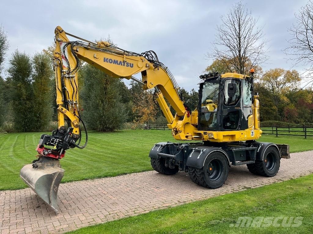 Komatsu PW 118 Gumikerekes kotrók