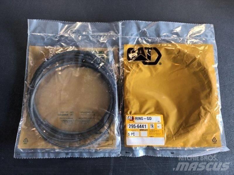 CAT RING 295-6441 Motorok