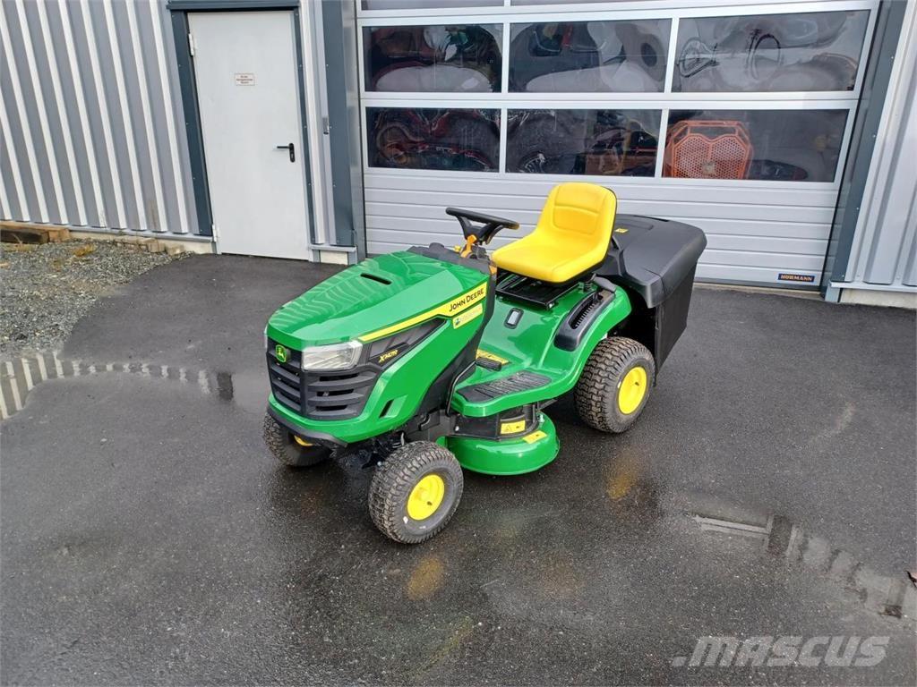 John Deere X147R Golfpálya karbantartó gépek
