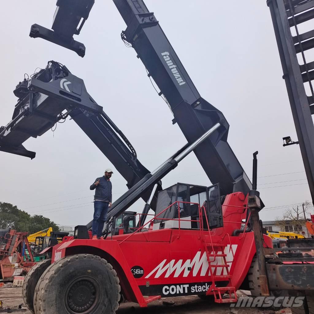 Fantuzzi CS 45 KM Konténer rakodó