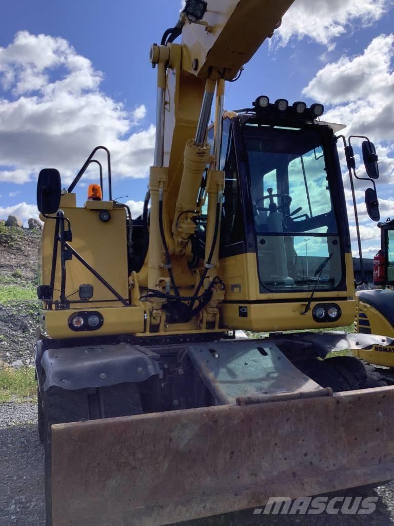 Komatsu PW148-10 Gumikerekes kotrók