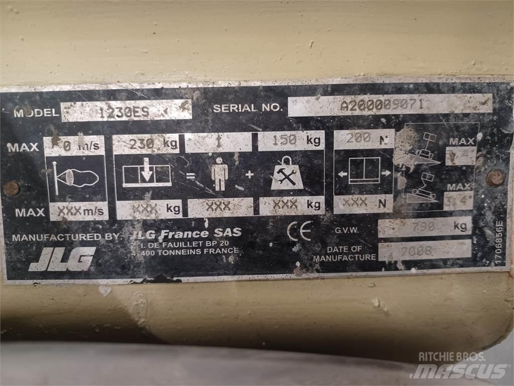 JLG 1230ES Egyéb felvonók és állványok