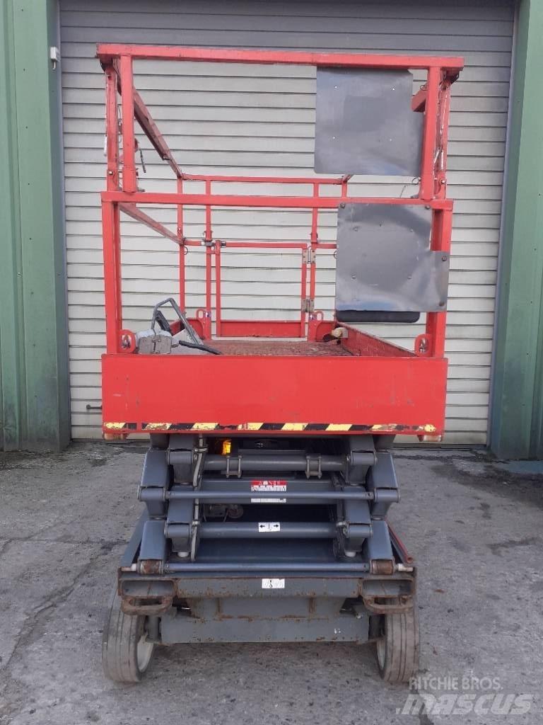 SkyJack SJ 4626 Ollós emelők