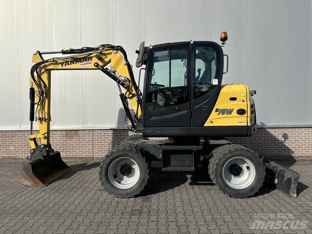 Yanmar B75W Gumikerekes kotrók
