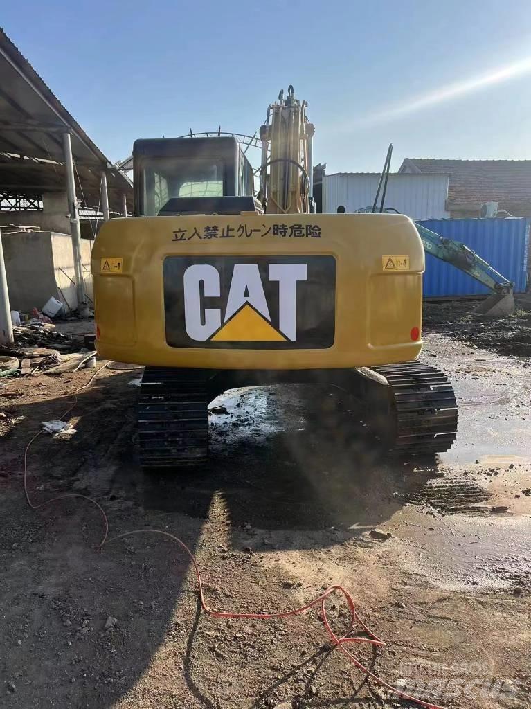CAT 312d Lánctalpas kotrók