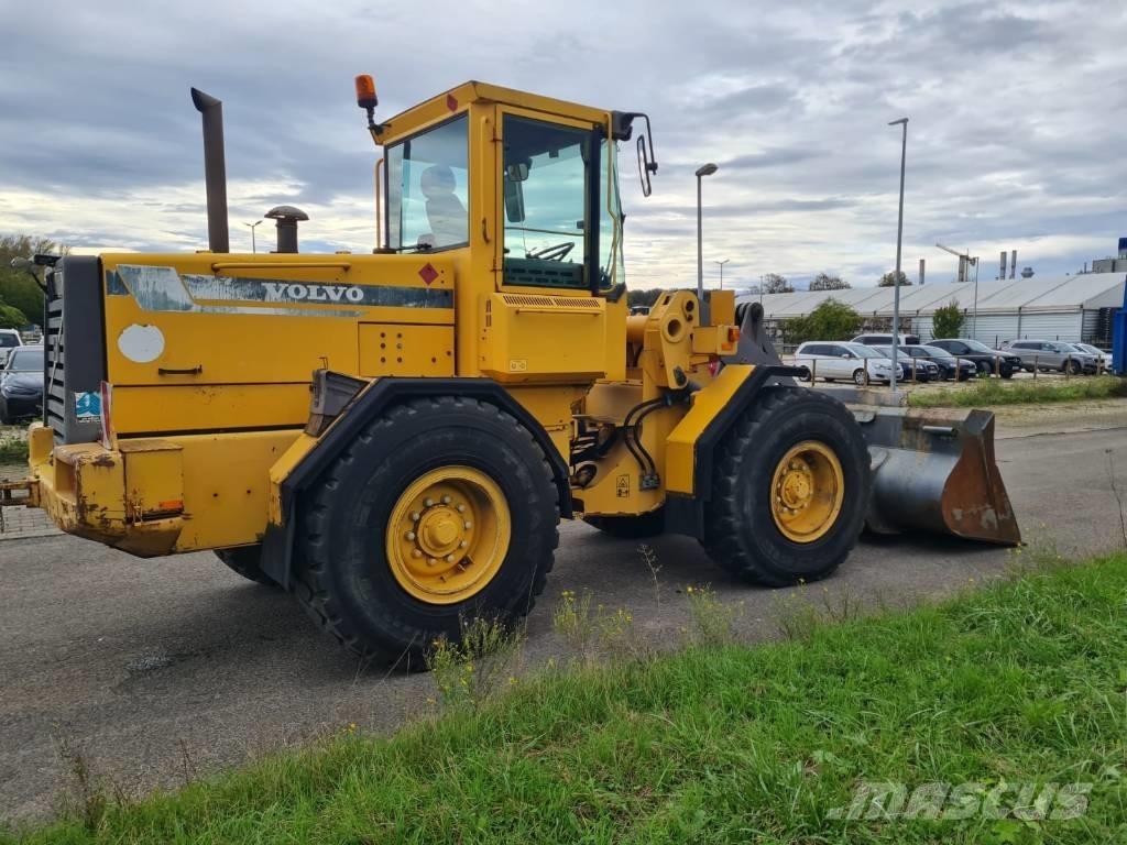 Volvo L70C Gumikerekes homlokrakodók