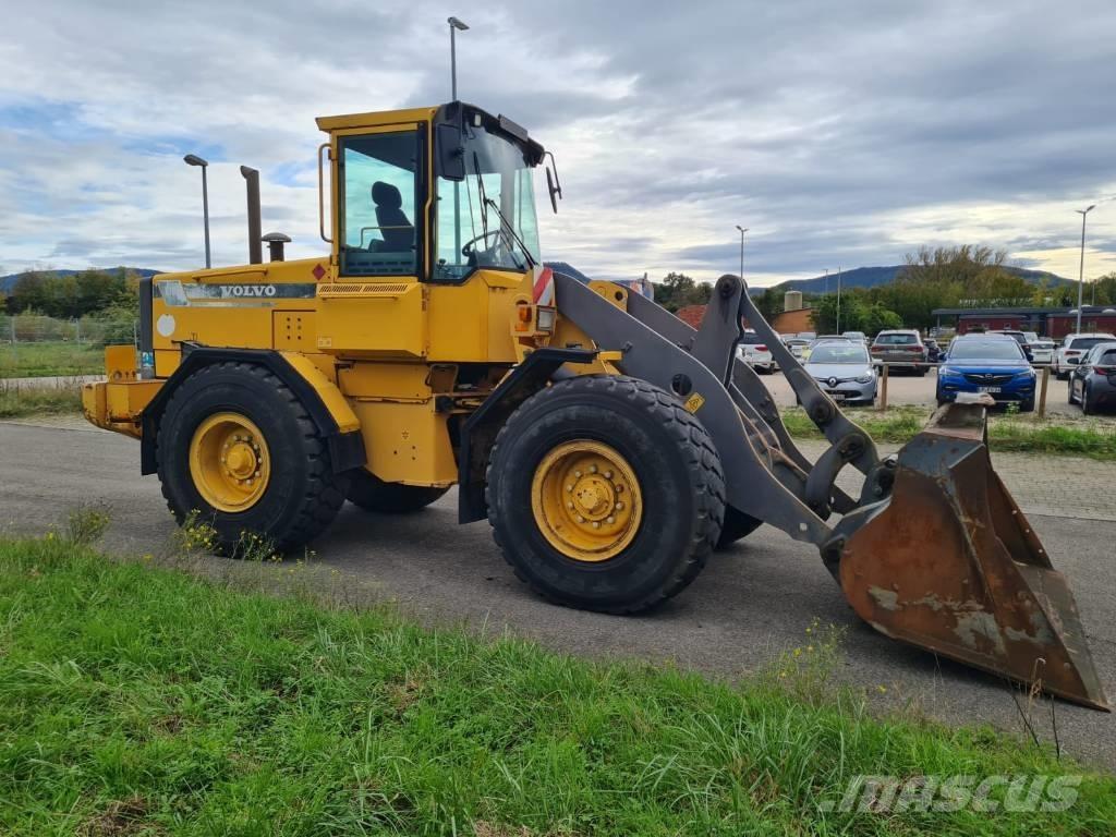 Volvo L70C Gumikerekes homlokrakodók
