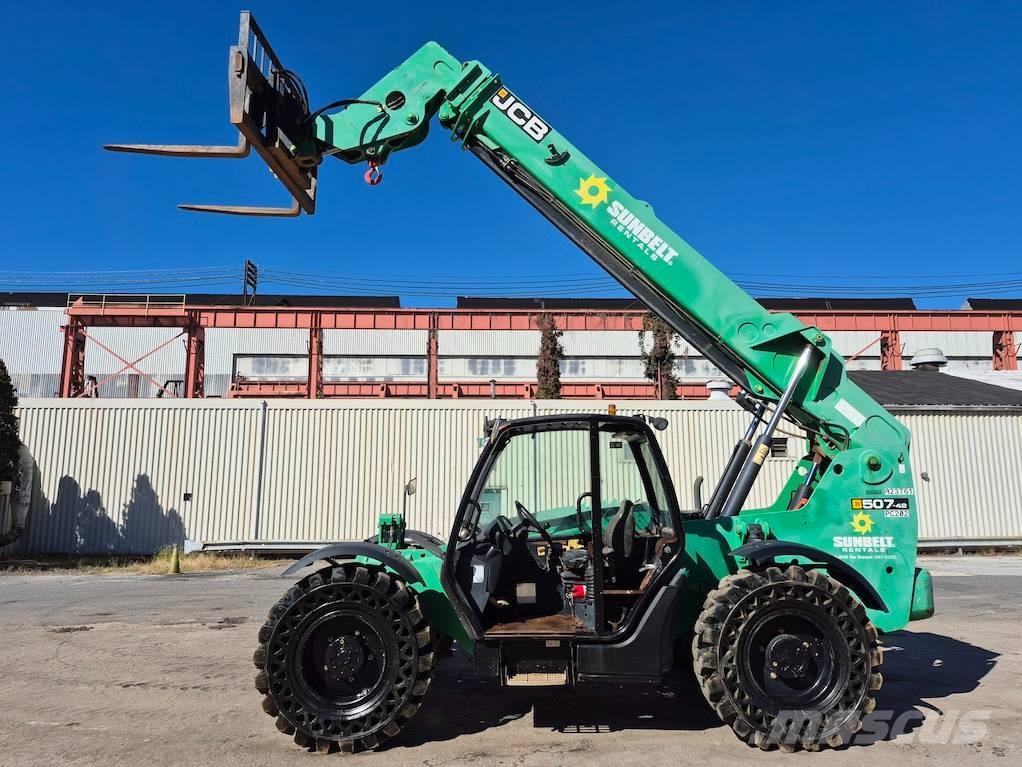 JCB 507-42 Teleszkópos rakodók