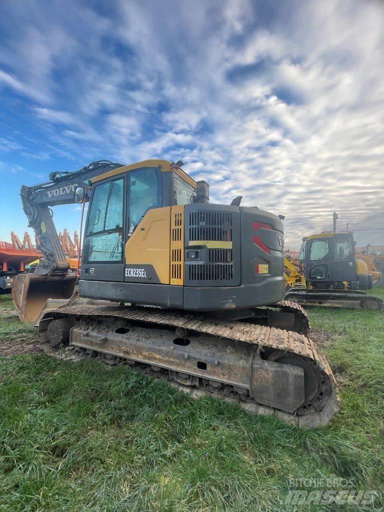 Volvo ECR 235 E Lánctalpas kotrók