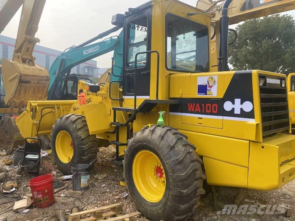 Komatsu wa100-1 Gumikerekes homlokrakodók
