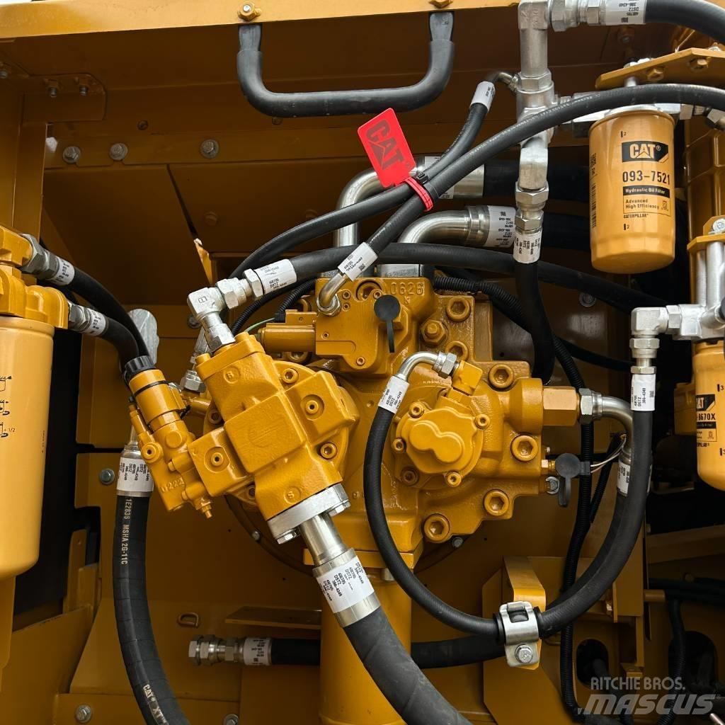 CAT 336D2L Lánctalpas kotrók