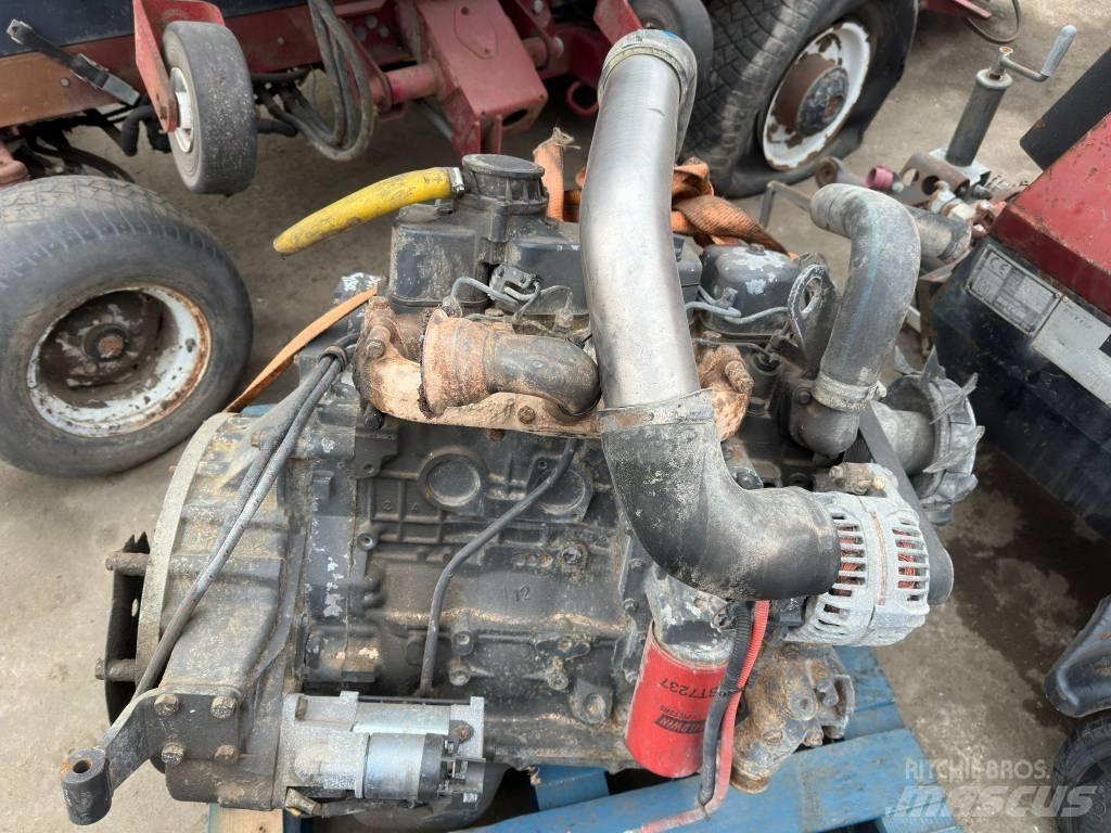 Iveco F4GE040A D653 Motorok