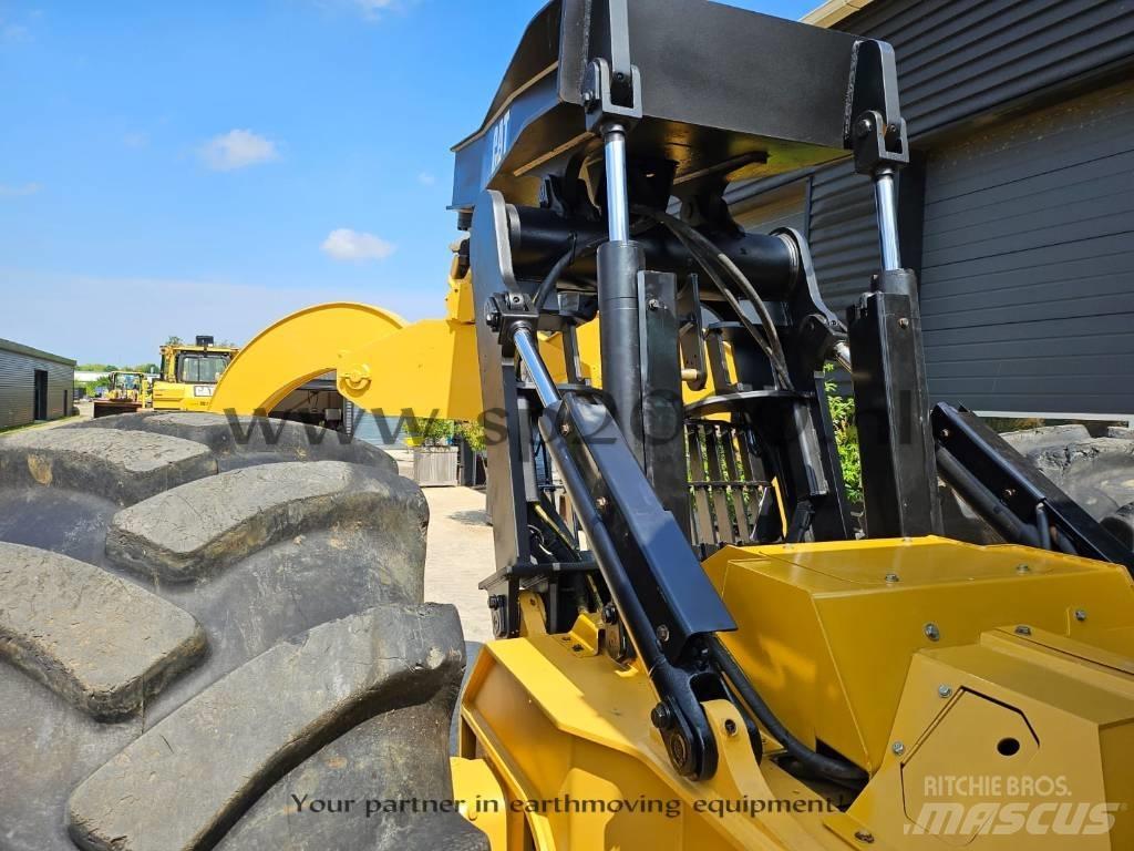CAT 545 C Vonszolók