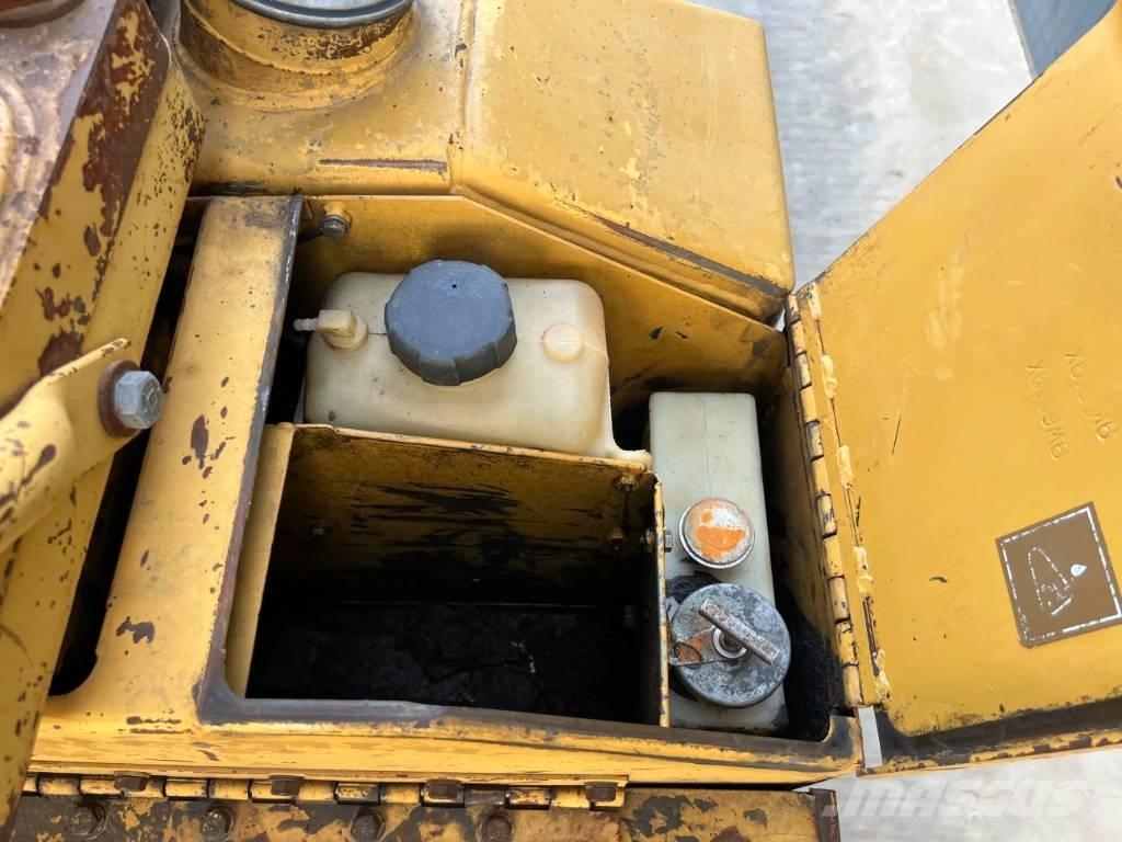 CAT D7H lánctalpas dózerek