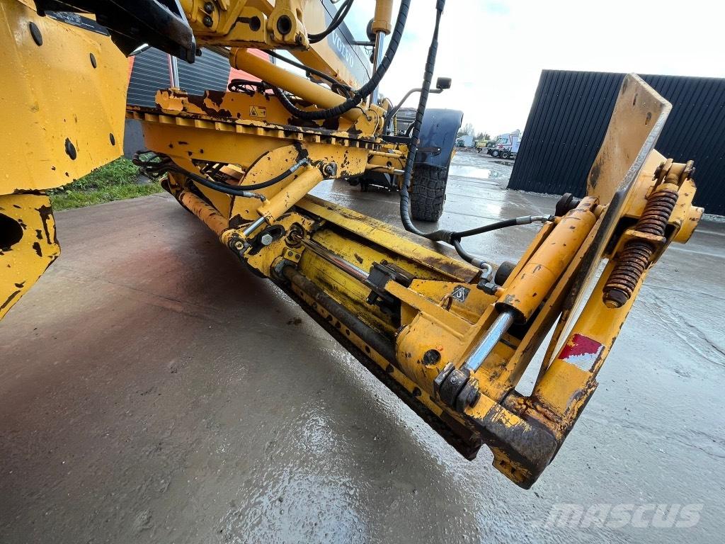 Volvo G 946 Gréderek