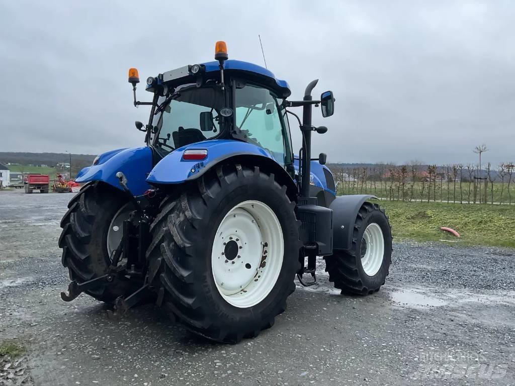New Holland T 7.210 Traktorok