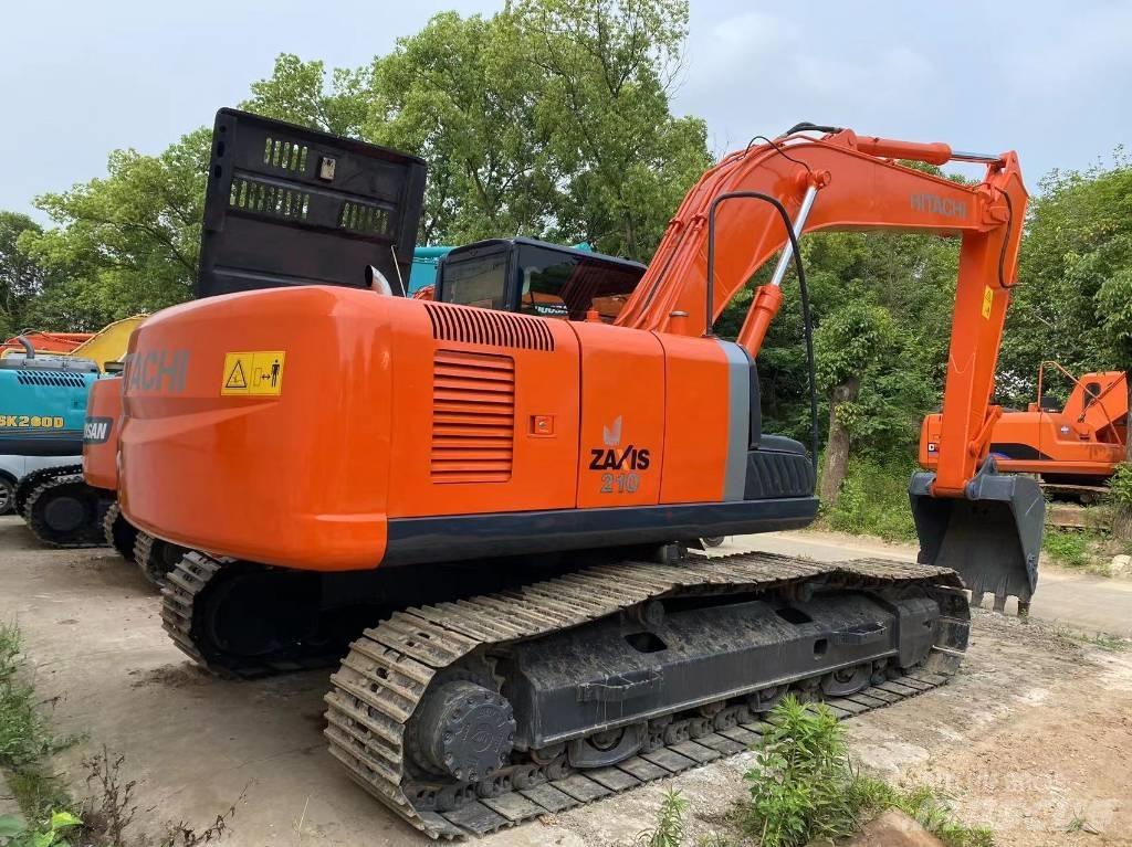 Hitachi ZX 210 Lánctalpas kotrók