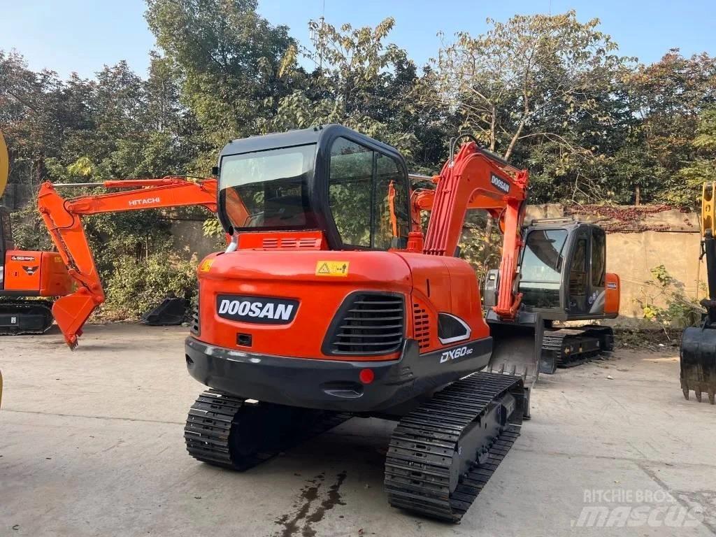 Doosan DX 60-9C Mini kotrók < 7t