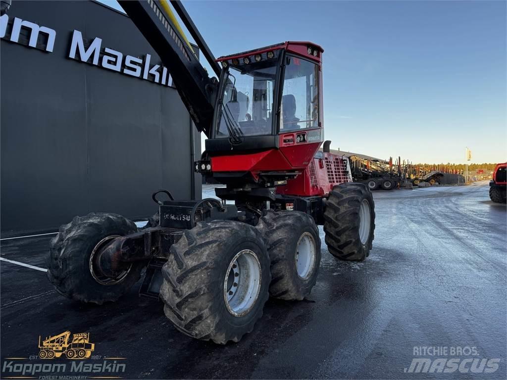 Komatsu 901 TX.1 Betakarítók