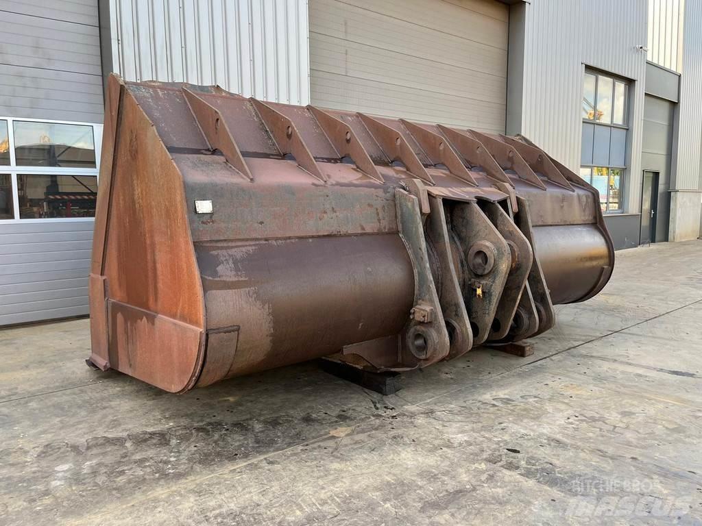 CAT 990 Bucket Kanalak