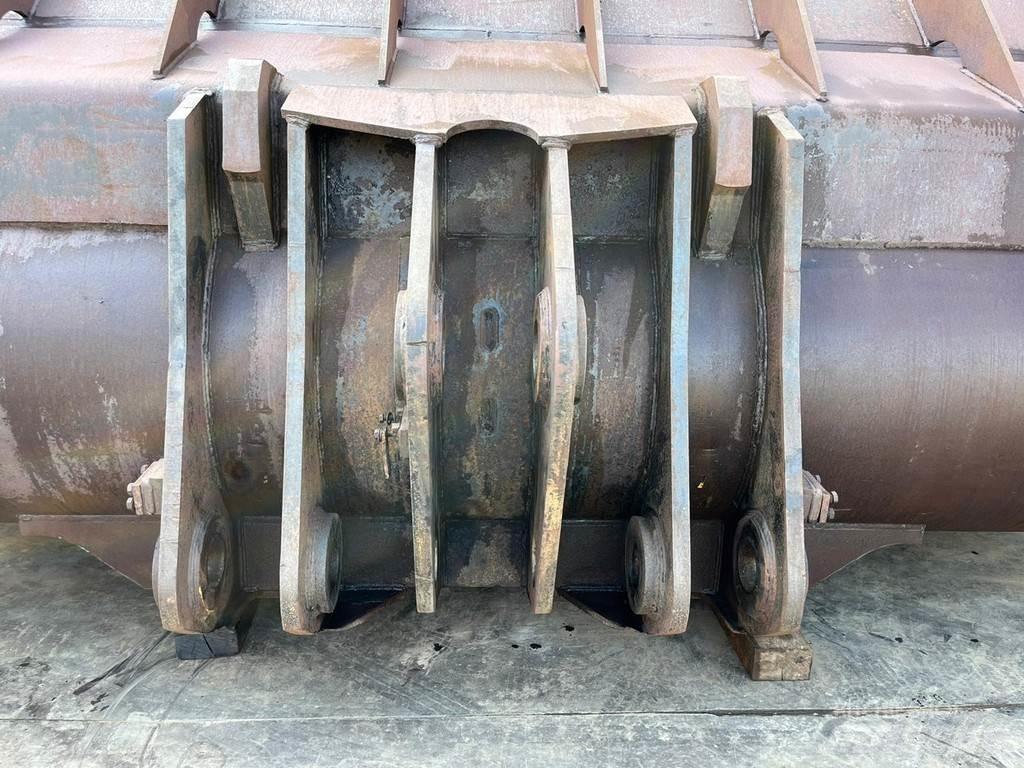 CAT 990 Bucket Kanalak