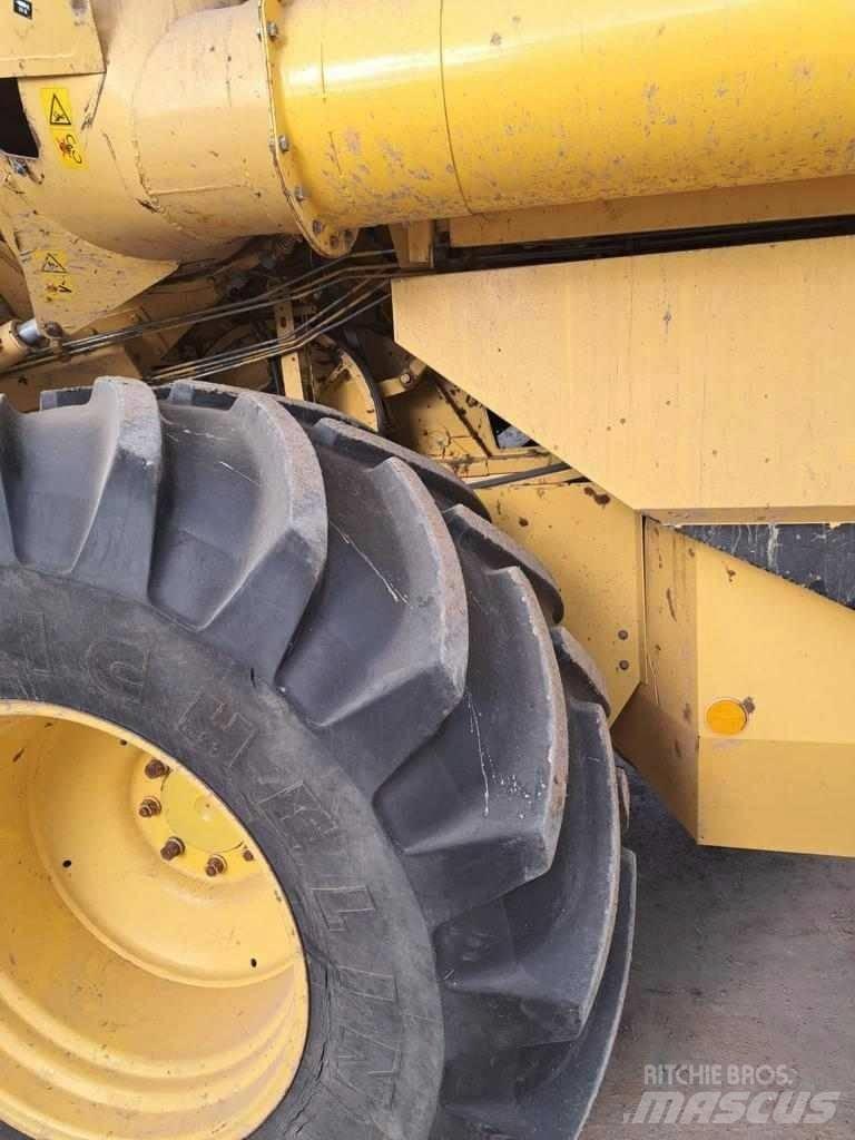 New Holland TX 66 Kombájnok