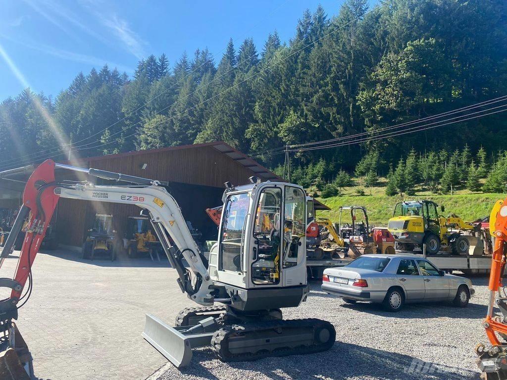 Wacker Neuson EZ 38 Mini kotrók < 7t
