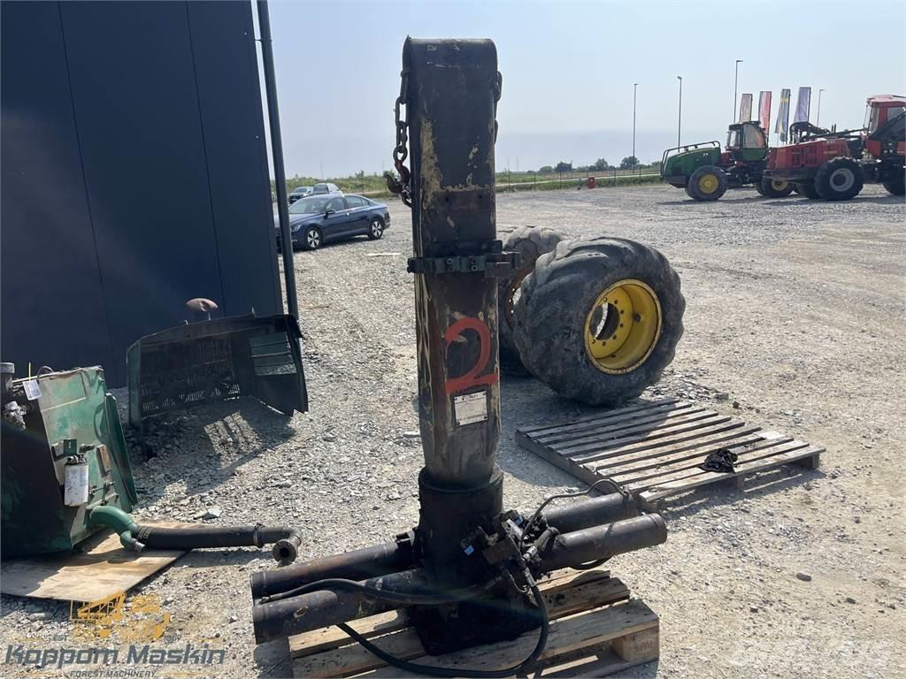  TJ LOGLIFT F71 Kihordó daruk