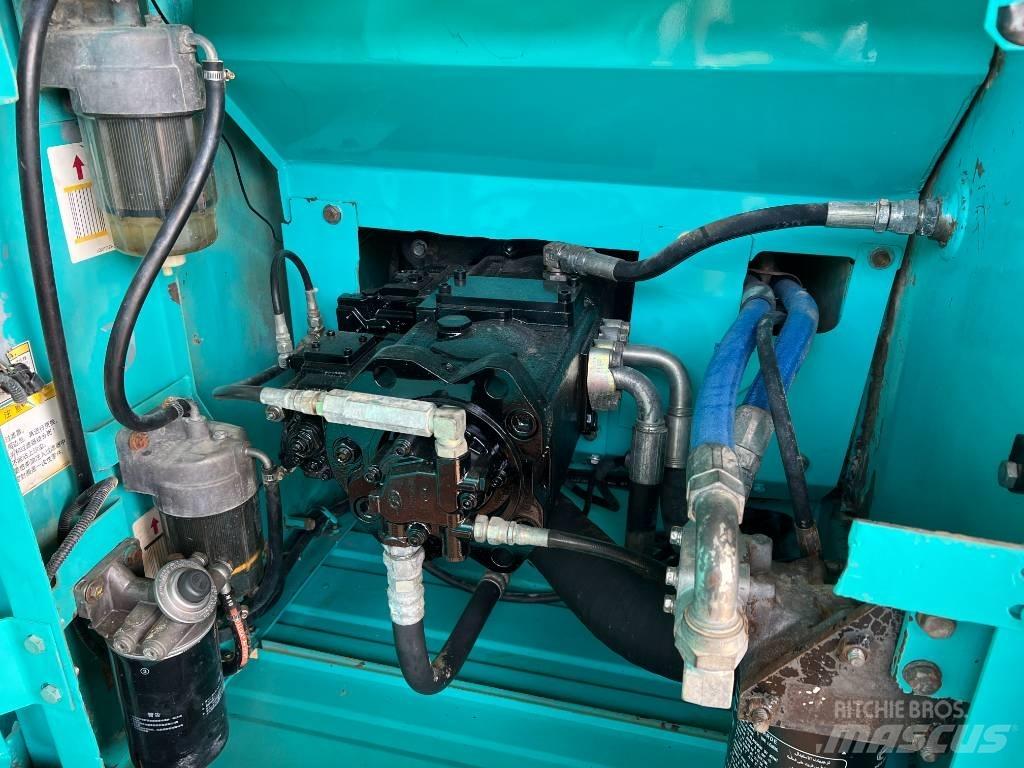 Kobelco SK 200-8 Lánctalpas kotrók