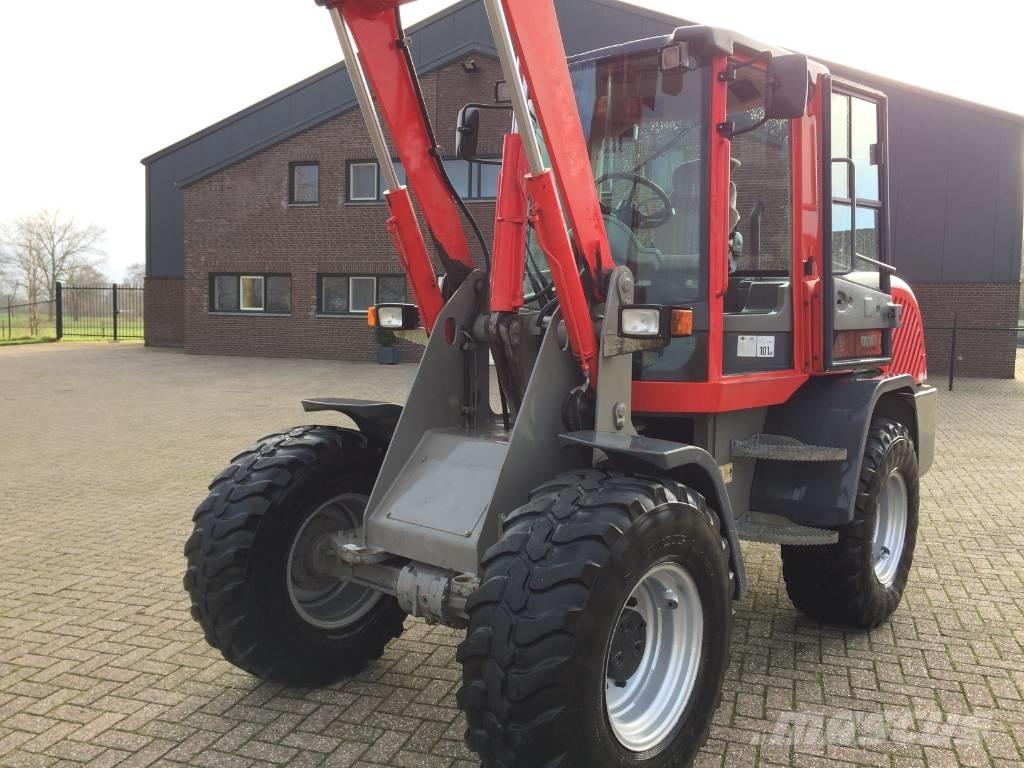 Terex TL 100 Gumikerekes homlokrakodók