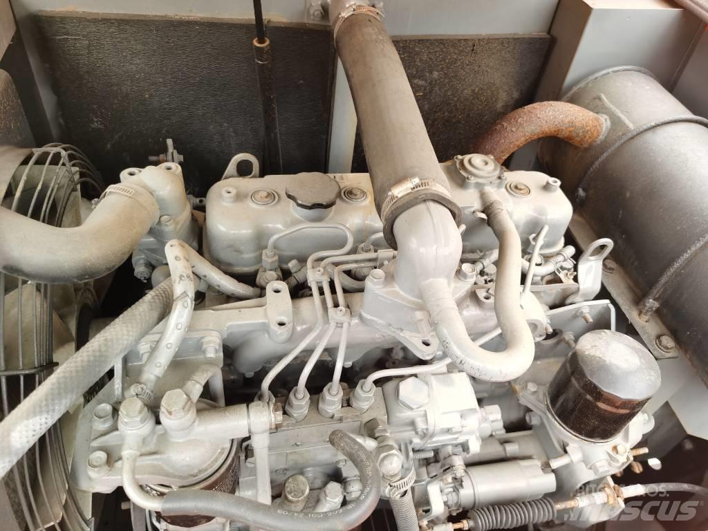 Hitachi ZX 70 Lánctalpas kotrók