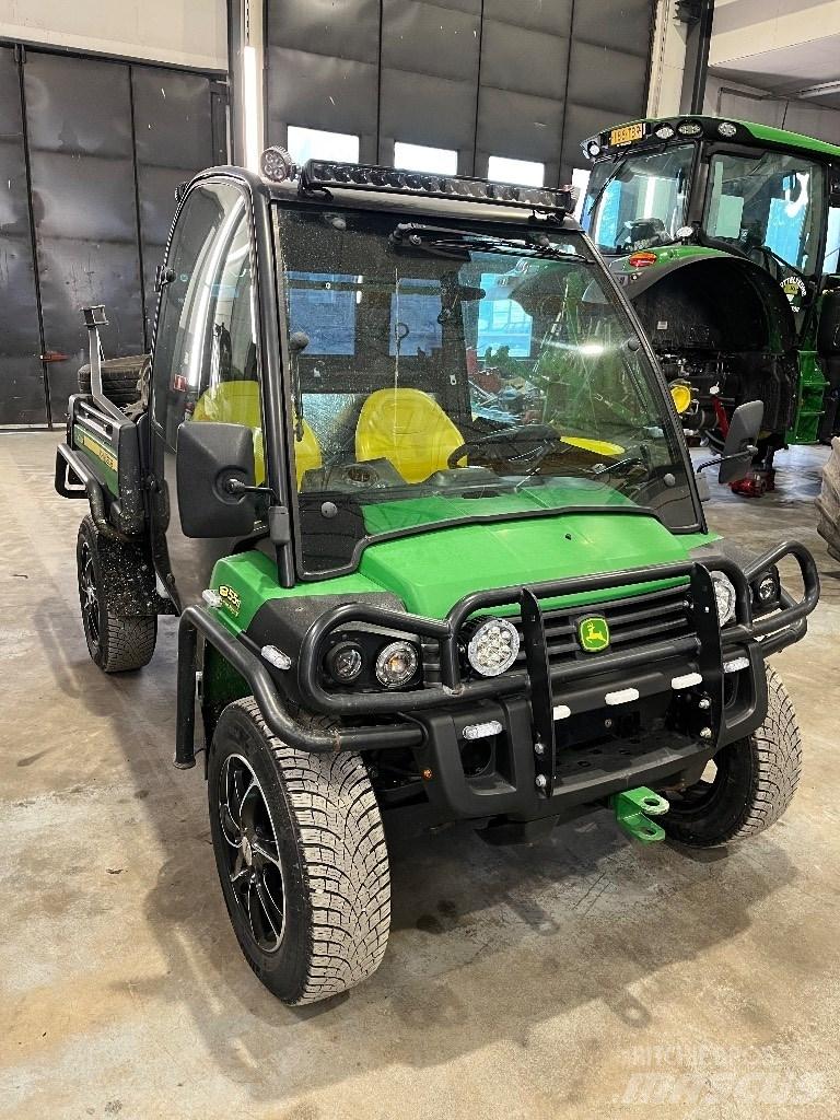 John Deere 855 D UTV-k