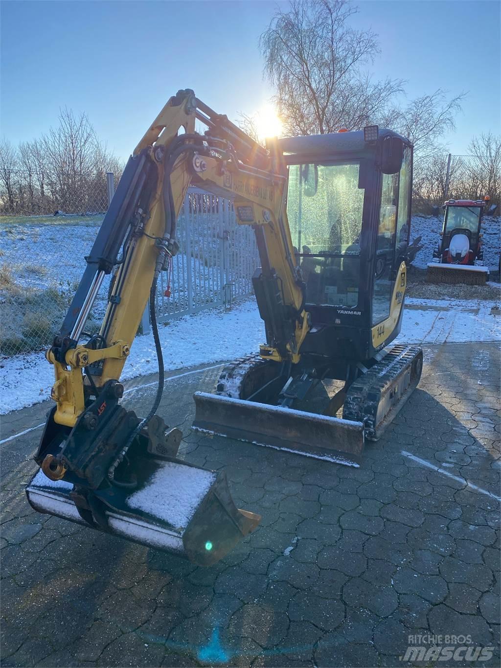Yanmar SV22 Mini kotrók < 7t