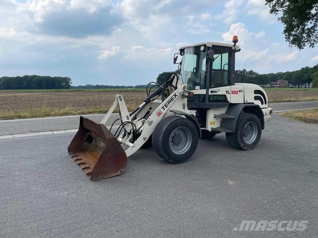 Terex TL100 shovel Gumikerekes homlokrakodók