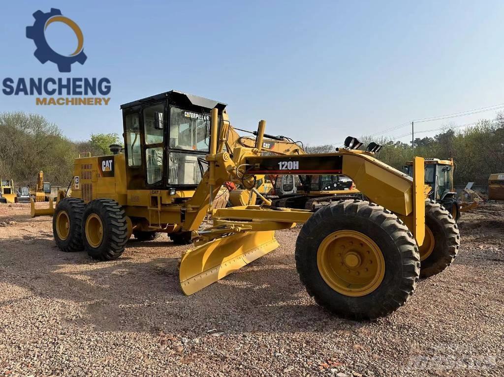CAT 120 H Gréderek