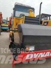 Dynapac CC 421 Ikerdobos hengerek