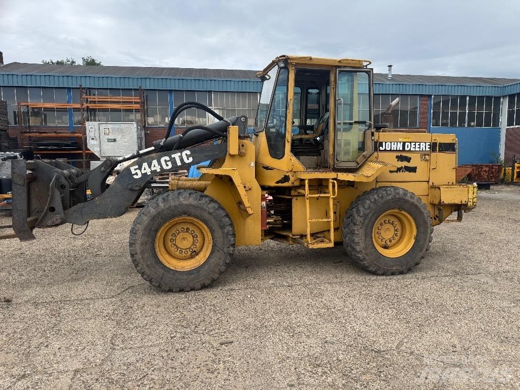 John Deere 544GTC Univerzális rakodók