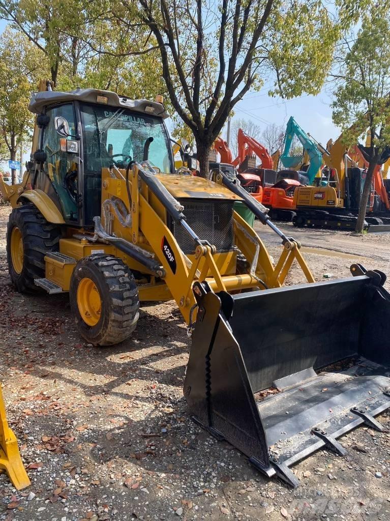 CAT 420 F Kotrórakodók
