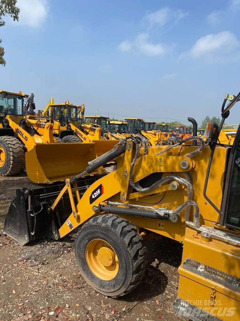 CAT 420 F Kotrórakodók