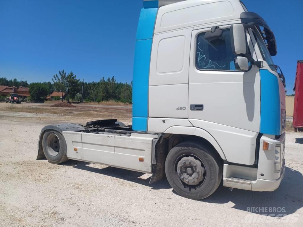 Volvo 480 Nyergesvontatók