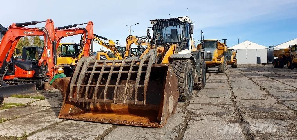Liebherr L 556 Gumikerekes homlokrakodók