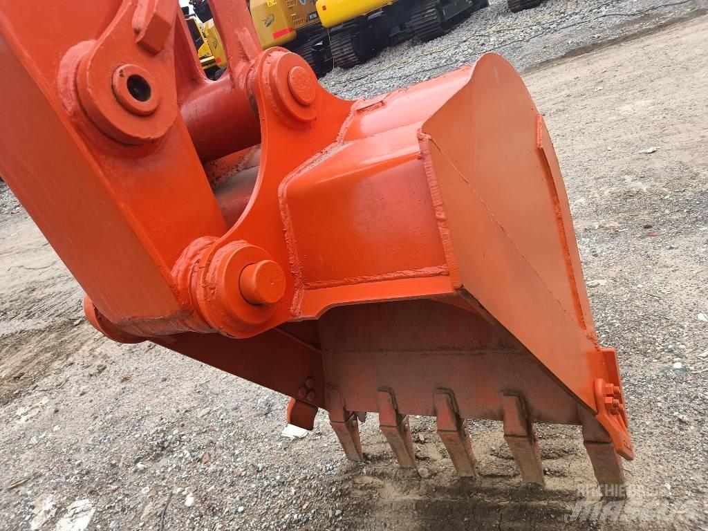 Hitachi ZX 70 Lánctalpas kotrók