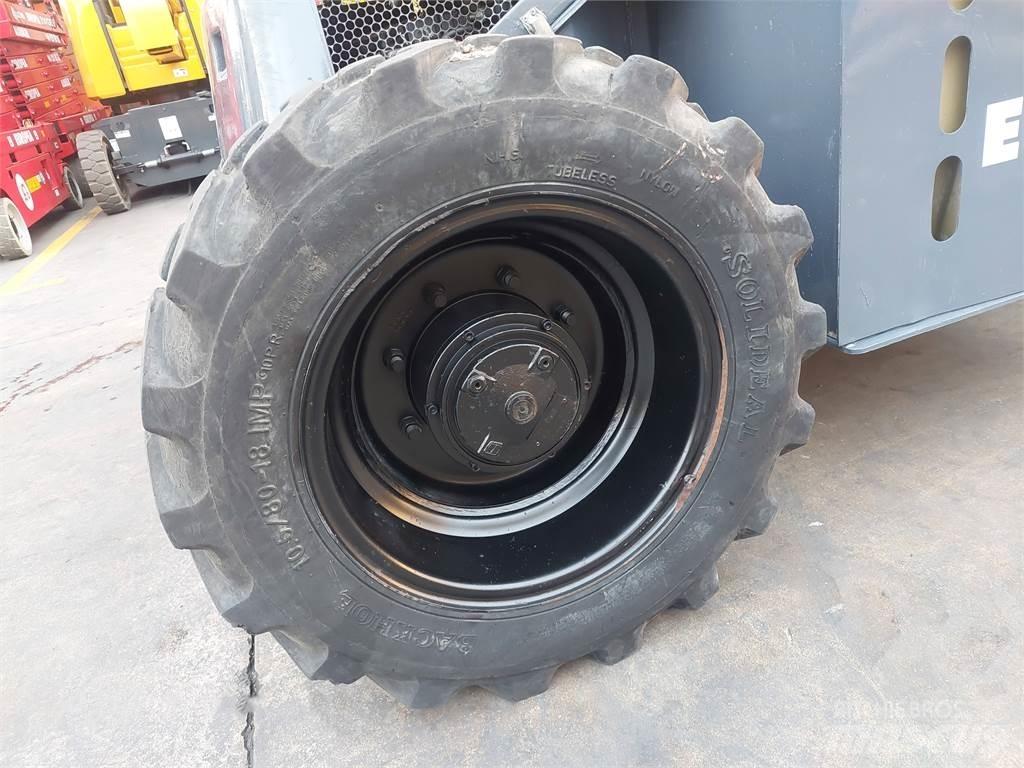 Haulotte HA120PX Karos emelők
